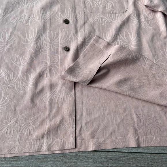 Vintage Reyn Spooner Silk Floral Print Hawaiian Shirt - Picture 6 of 12